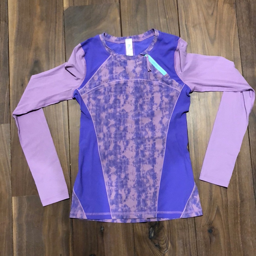Ivivva workout top